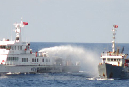 Le Vietnam applique les mesures nécessaires pour défendre ses droits et intérêts légaux